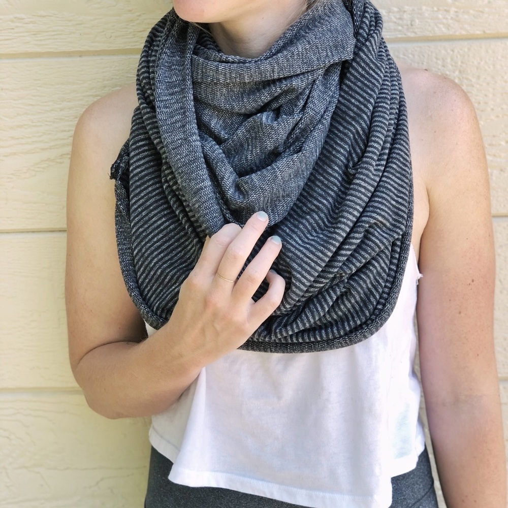 Lululemon Vinyasa Scarf